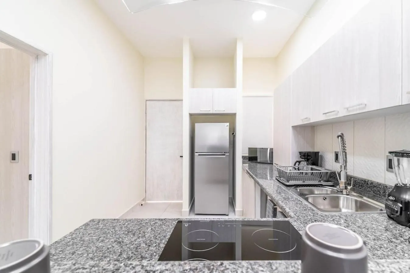 Holiday home 2 Bd Suite With Balcony Gym Rooftop Pool Playa del Carmen