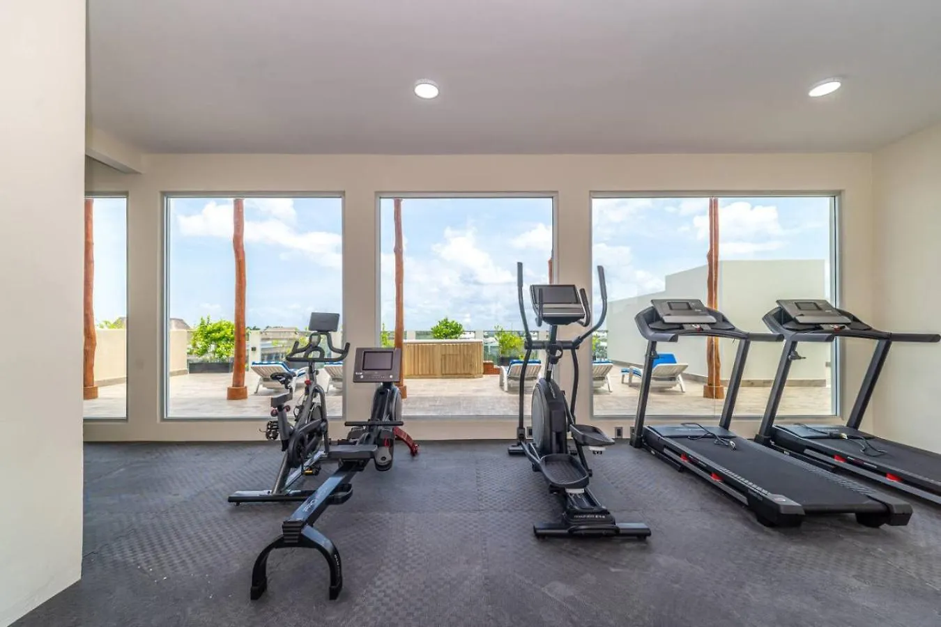 2 Bd Suite With Balcony Gym Rooftop Pool Playa del Carmen 0*,  Mexico